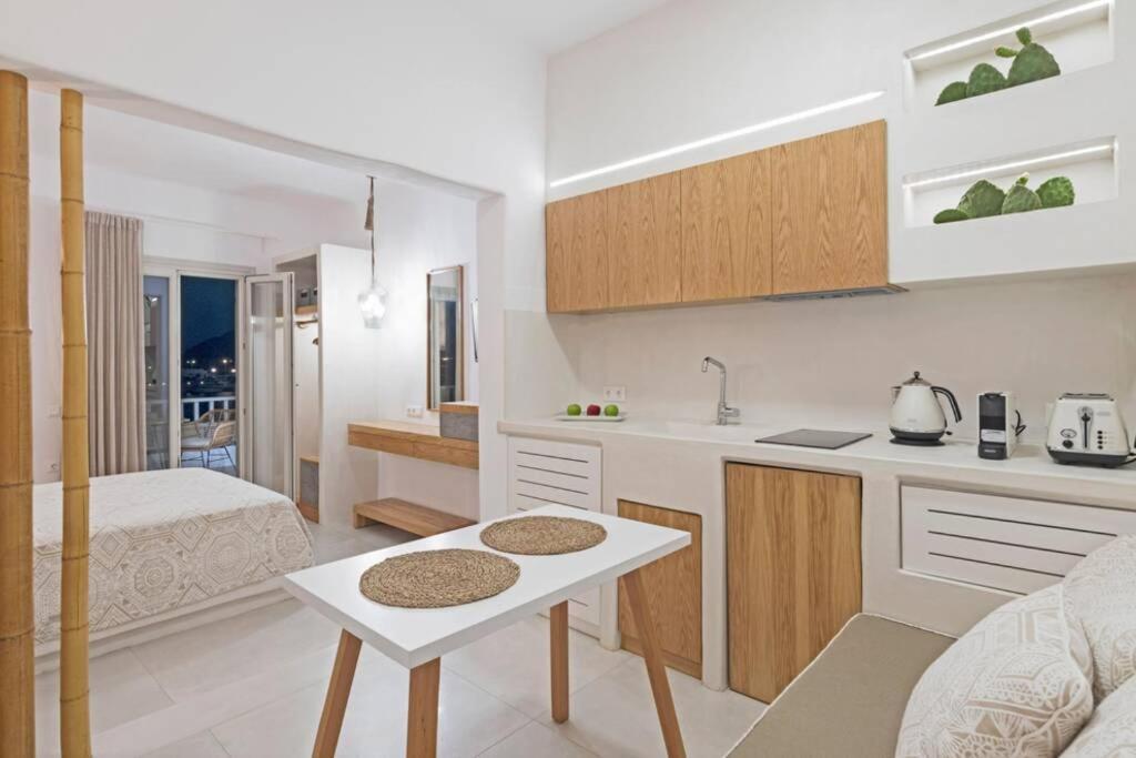 Vivere Inblue Pera Gyalos ภายนอก รูปภาพ